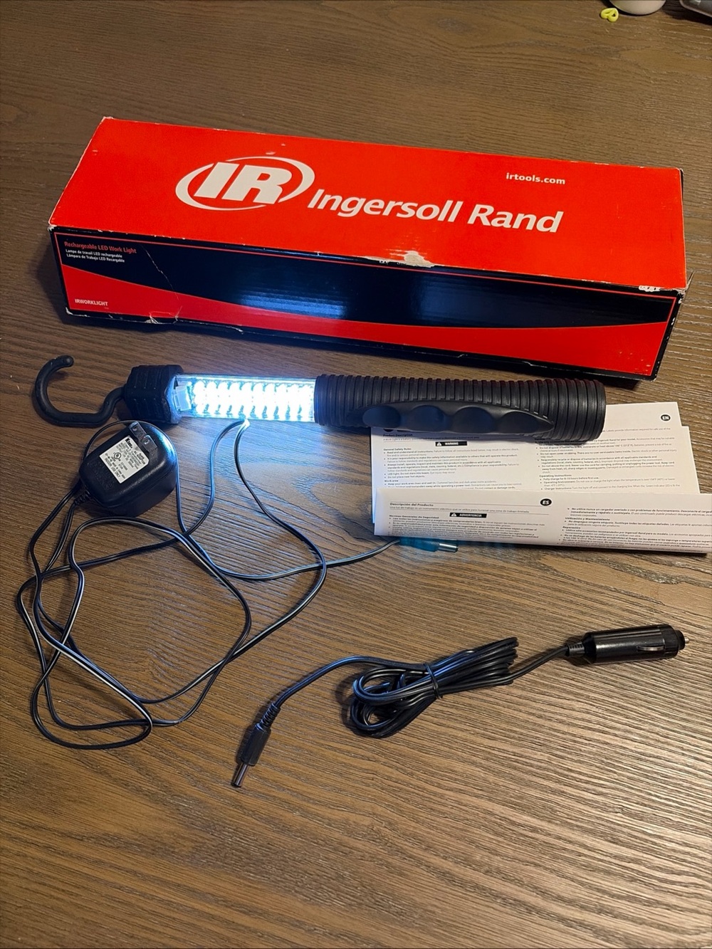 Ingersoll Rechargeable LED Work Light - Black
